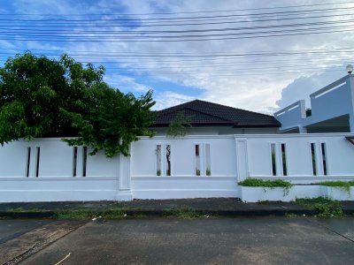 8R0793 This house for rent 2 bedroom 2 bathroom 30,000/month at chalong 8R0793 This house for rent 2 bedroom 2 bathroom 30,000/month at chalong