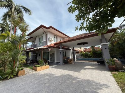 8R0795 Pool villa for rent 3 bedroom 3 bathroom 100,000/month at chalong 8R0795 Pool villa for rent 3 bedroom 3 bathroom 100,000/month at chalong