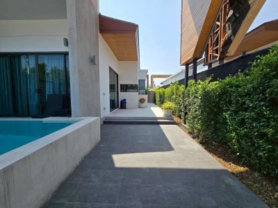 8R0799 Pool villa for rent 2 bedroom 2 bathroom 65,000/month at chalong