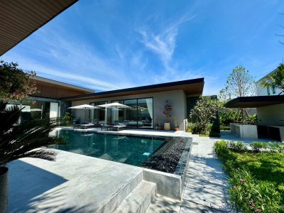 8R0809 Pool villa for rent 4 bedroom 5 bathroom 650,000/month at chalong