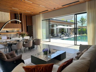 8R0809 Pool villa for rent 4 bedroom 5 bathroom 650,000/month at chalong