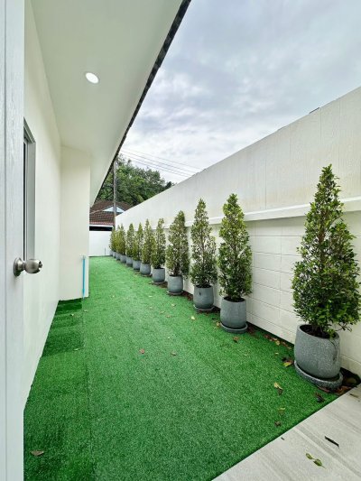 8R0810 ให้เช่าบ้านเดี่ยวชั้นเดียว 3 ห้องนอน 2 ห้องน้ำ ราคา 45,000/เดือน โซนฉลอง