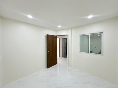 8R0810 ให้เช่าบ้านเดี่ยวชั้นเดียว 3 ห้องนอน 2 ห้องน้ำ ราคา 45,000/เดือน โซนฉลอง