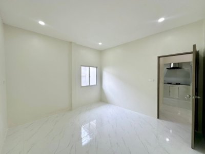 8R0810 ให้เช่าบ้านเดี่ยวชั้นเดียว 3 ห้องนอน 2 ห้องน้ำ ราคา 45,000/เดือน โซนฉลอง