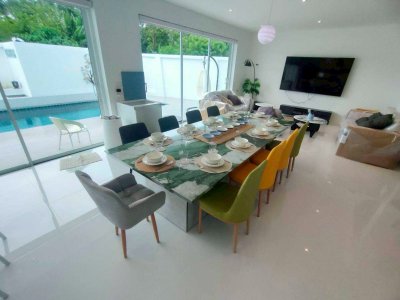 8R0812 ให้เช่า pool villa 4 ห้องนอน 4 ห้องน้ำ ราคา 150,000/เดือน โซนฉลอง