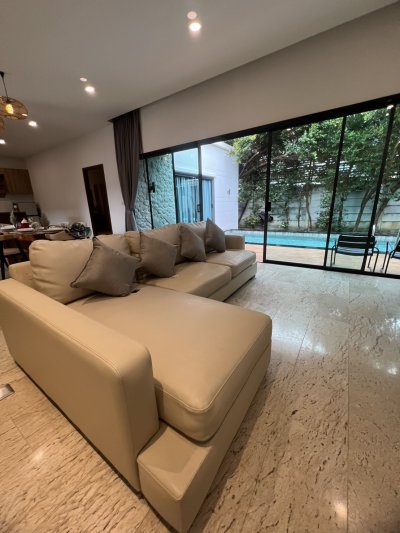 8R0823 Pool villa for rent 2 bedroom 2 bathroom 80,000/month at chalong