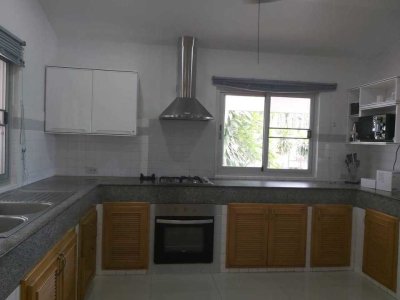 8R0824 Pool villa for rent 3 bedroom 3 bathroom 85,000/month at chalong