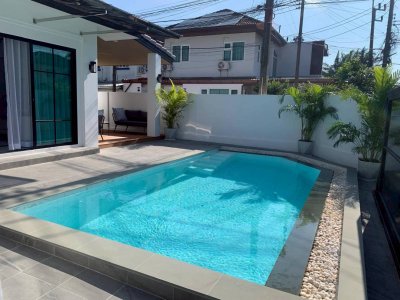 8R0829 Pool villa for rent 4 bedroom 4 bathroom 85,000/month at chalong
