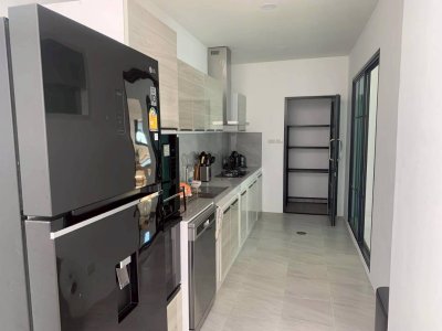 8R0829 Pool villa for rent 4 bedroom 4 bathroom 85,000/month at chalong