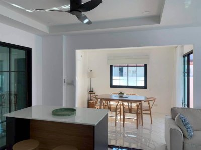 8R0829 Pool villa for rent 4 bedroom 4 bathroom 85,000/month at chalong