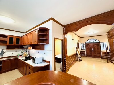 8R0835 ให้เช่าบ้านเดี่ยวชั้นเดียว 3 ห้องนอน 2 ห้องน้ำ ราคา 38,000/เดือน โซนฉลอง