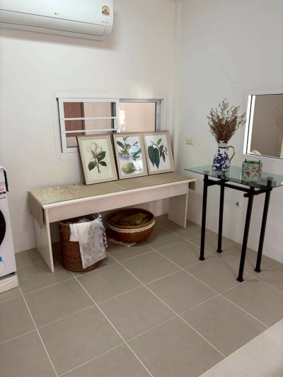 8R0836 ให้เช่าบ้านเดี่ยวสองชั้น 3 ห้องนอน 3 ห้องน้ำ ราคา 69,000/เดือน โซนฉลอง