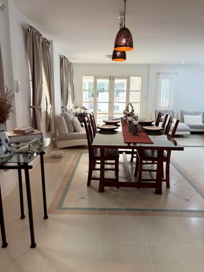 8R0836 ให้เช่าบ้านเดี่ยวสองชั้น 3 ห้องนอน 3 ห้องน้ำ ราคา 69,000/เดือน โซนฉลอง