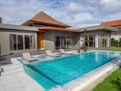 8R0839 Pool villa for rent 4 bedroom 5 bathroom 190,000/month at chalong