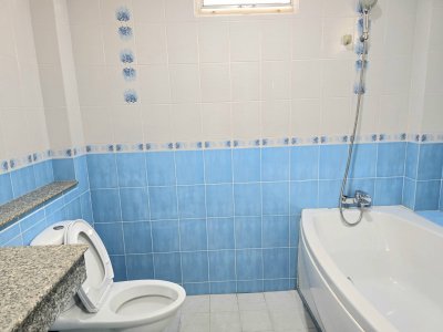 8R0840 ให้เช่าบ้านเดี่ยวชั้นเดียว 3 ห้องนอน 4 ห้องน้ำ ราคา 50,000/เดือน โซนฉลอง