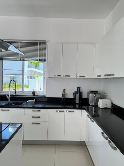 8R0841 Pool villa for rent 5 bedroom 6 bathroom 100,000/month at chalong