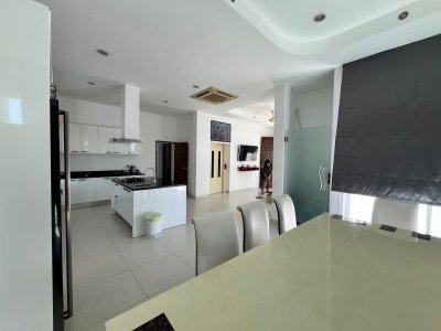 8R0841 Pool villa for rent 5 bedroom 6 bathroom 100,000/month at chalong