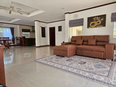 8R0843 Pool villa for rent 3 bedroom 3 bathroom 75,000/month at chalong
