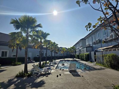 8R0847 ให้เช่าบ้านแฝดชั้นเดียว 2 ห้องนอน 2 ห้องน้ำ ราคา 35,000/เดือน โซนฉลอง