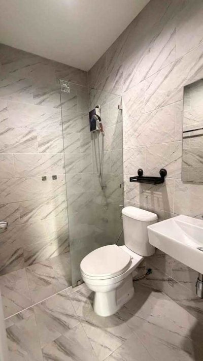 8R0847 ให้เช่าบ้านแฝดชั้นเดียว 2 ห้องนอน 2 ห้องน้ำ ราคา 35,000/เดือน โซนฉลอง