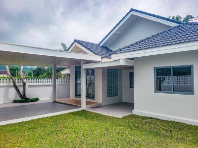 8R0851 This house for rent 3 bedroom 3 bathroom 70,000/month at chalong