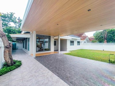 8R0851 This house for rent 3 bedroom 3 bathroom 70,000/month at chalong