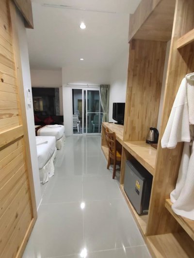 8R0853 House with common pool for rent 1 bedroom 1 bathroom 30,000/month at chalong