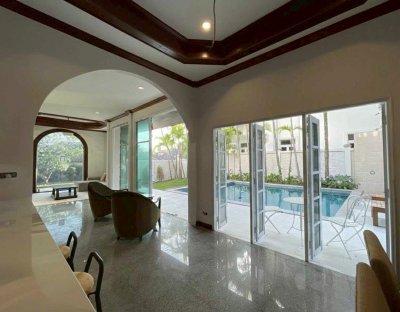 8R0856 Pool villa for rent 3 bedroom 4 bathroom 120,000/month at chalong