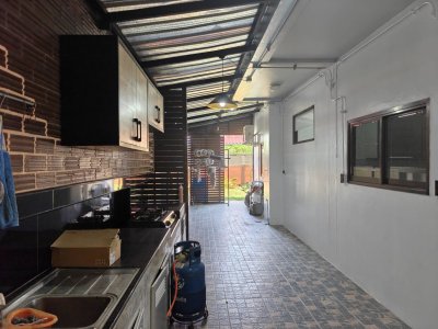 8R0859 ให้เช่าบ้านเดี่ยวสองชั้น 3 ห้องนอน 3 ห้องน้ำ ราคา 62,000/เดือน โซนฉลอง