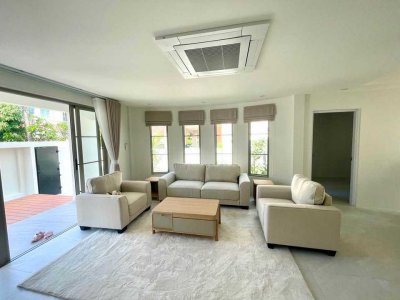 8R0861 This house for rent 3 bedroom 4 bathroom 70,000/month at chalong