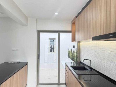 8R0861 This house for rent 3 bedroom 4 bathroom 70,000/month at chalong