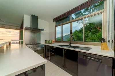 8R0862 Pool villa for rent 4 bedroom 4 bathroom 300,000/month at chalong