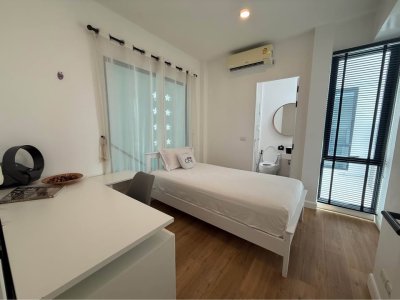 8R0865 ให้เช่าบ้านเดี่ยวสองชั้น 3 ห้องนอน 4 ห้องน้ำ ราคา 65,000/เดือน โซนฉลอง