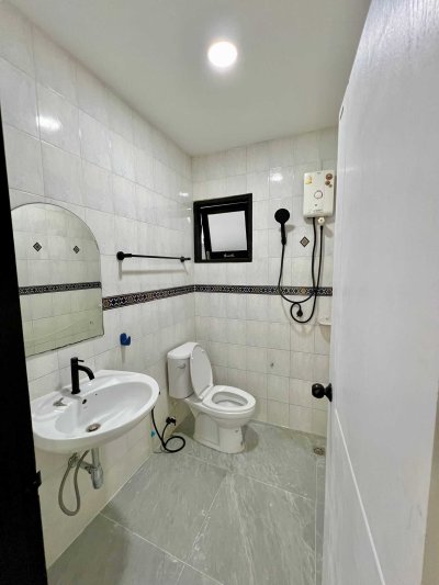 8R0867 This house for rent 3 bedroom 2 bathroom 60,000/month at chalong