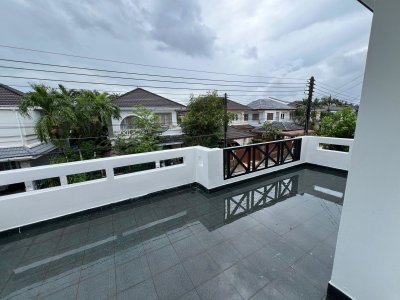 8R0867 This house for rent 3 bedroom 2 bathroom 60,000/month at chalong