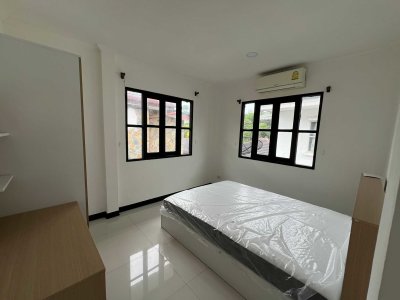 8R0867 This house for rent 3 bedroom 2 bathroom 60,000/month at chalong