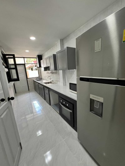 8R0867 This house for rent 3 bedroom 2 bathroom 60,000/month at chalong