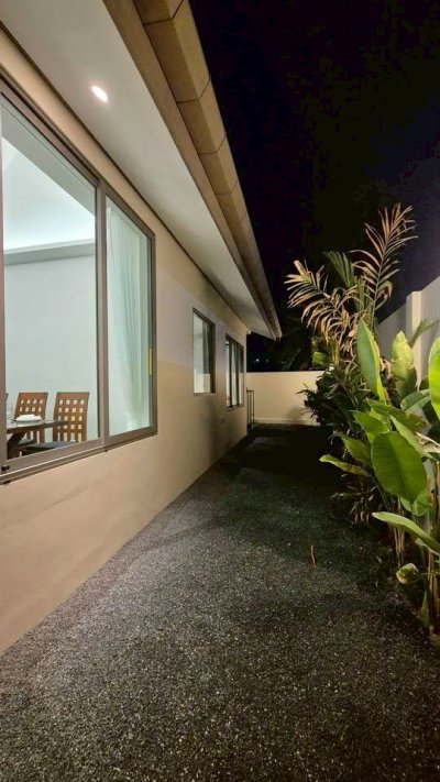 8R0872 Pool villa for rent 4 bedroom 4 bathroom 120,000/month at chalong