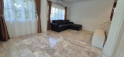 8R0873 ให้เช่า pool villa 5 ห้องนอน 6 ห้องน้ำ ราคา 120,000/เดือน โซนราไวย์