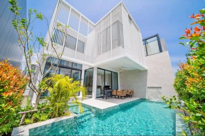 8R0874 ให้เช่า pool villa 4 ห้องนอน 5 ห้องน้ำ ราคา 160,000/เดือน โซนฉลอง
