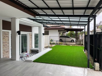 8R0879 ให้เช่าบ้านเดี่ยวสองชั้น 4 ห้องนอน 3 ห้องน้ำ ราคา 80,000/เดือน โซนฉลอง