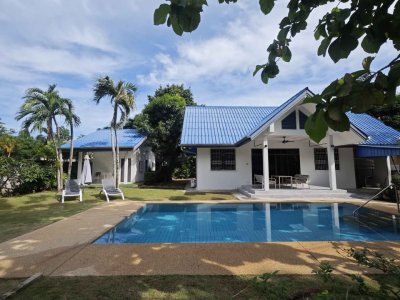 8R0890 Pool villa for rent 3 bedroom 3 bathroom 60,000/month at chalong