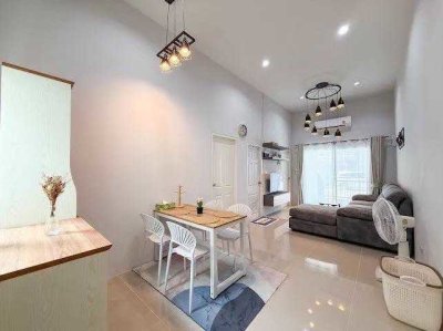 8R0894 ให้เช่าบ้านแฝดชั้นเดียว 2 ห้องนอน 2 ห้องน้ำ ราคา 35,000/เดือน โซนฉลอง