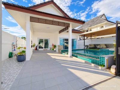 8R0912 Pool villa for rent 2bedrooms 3bathrooms 65,000/month at chalong