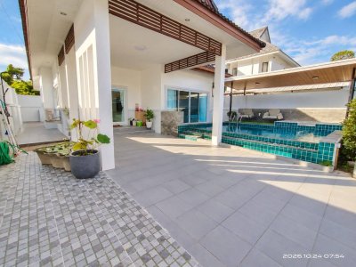 8R0912 Pool villa for rent 2bedrooms 3bathrooms 65,000/month at chalong