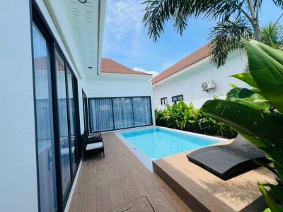 8R0913 Pool villa for rent 3 bedroom 4 bathroom 95,000/month at chalong