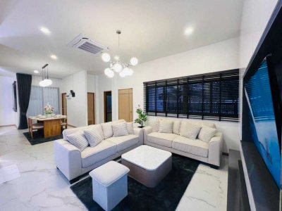 8R0913 Pool villa for rent 3 bedroom 4 bathroom 95,000/month at chalong