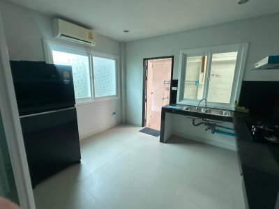 8R0920 This house for rent 4 bedroom 3 bathroom 53,000/month at chalong