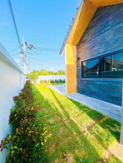 8R0923 ให้เช่า pool villa 3 ห้องนอน 3 ห้องน้ำ ราคา 85,000/เดือน โซนฉลอง