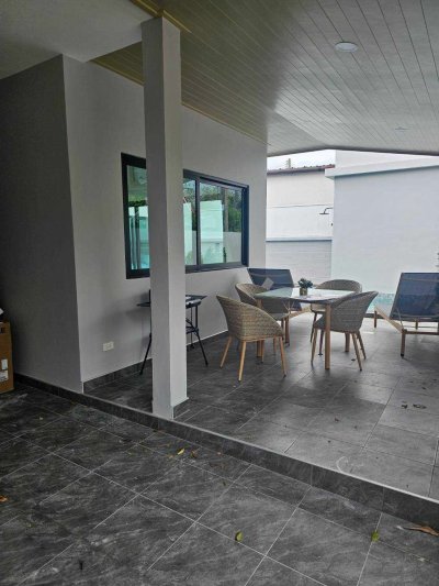 8R0933 Pool villa for rent 3 bedroom 4 bathroom 85,000/month at chalong